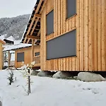 Ferienhaeuser Stiva Pintga Apartment