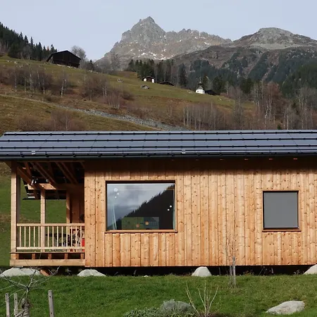 Ferienhaeuser Stiva Pintga Apartamento