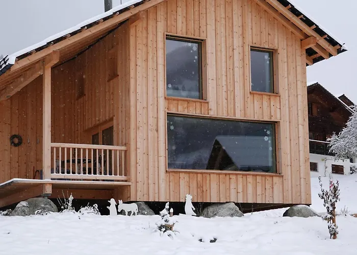 Ferienhaeuser Stiva Pintga *