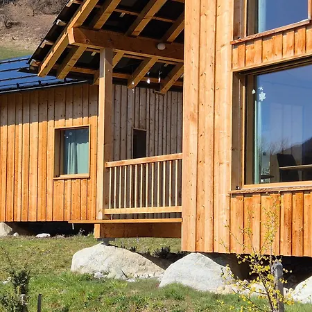 Ferienhaeuser Stiva Pintga Apartmán *