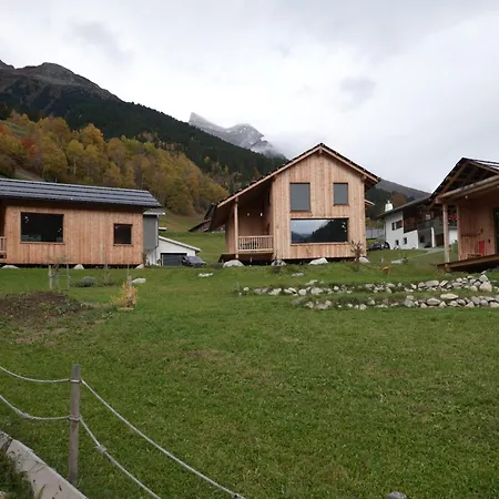 Ferienhaeuser Stiva Pintga